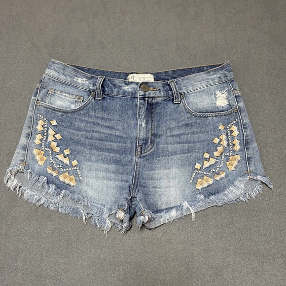 Free People Pants - Free People Tulum Distressed Denim Shorts Embroidered Festival Boho Cutoff Sz 28